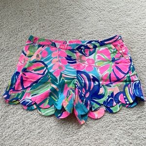 Floral scalloped Lilly Pulitzer Shorts